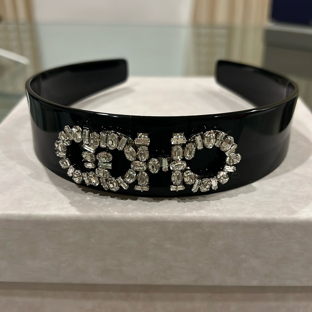🔥🔥🔥Authentic JIMMY CHOO Hairband